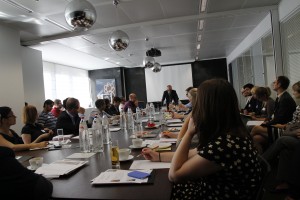 05. EFA in meetings_2
