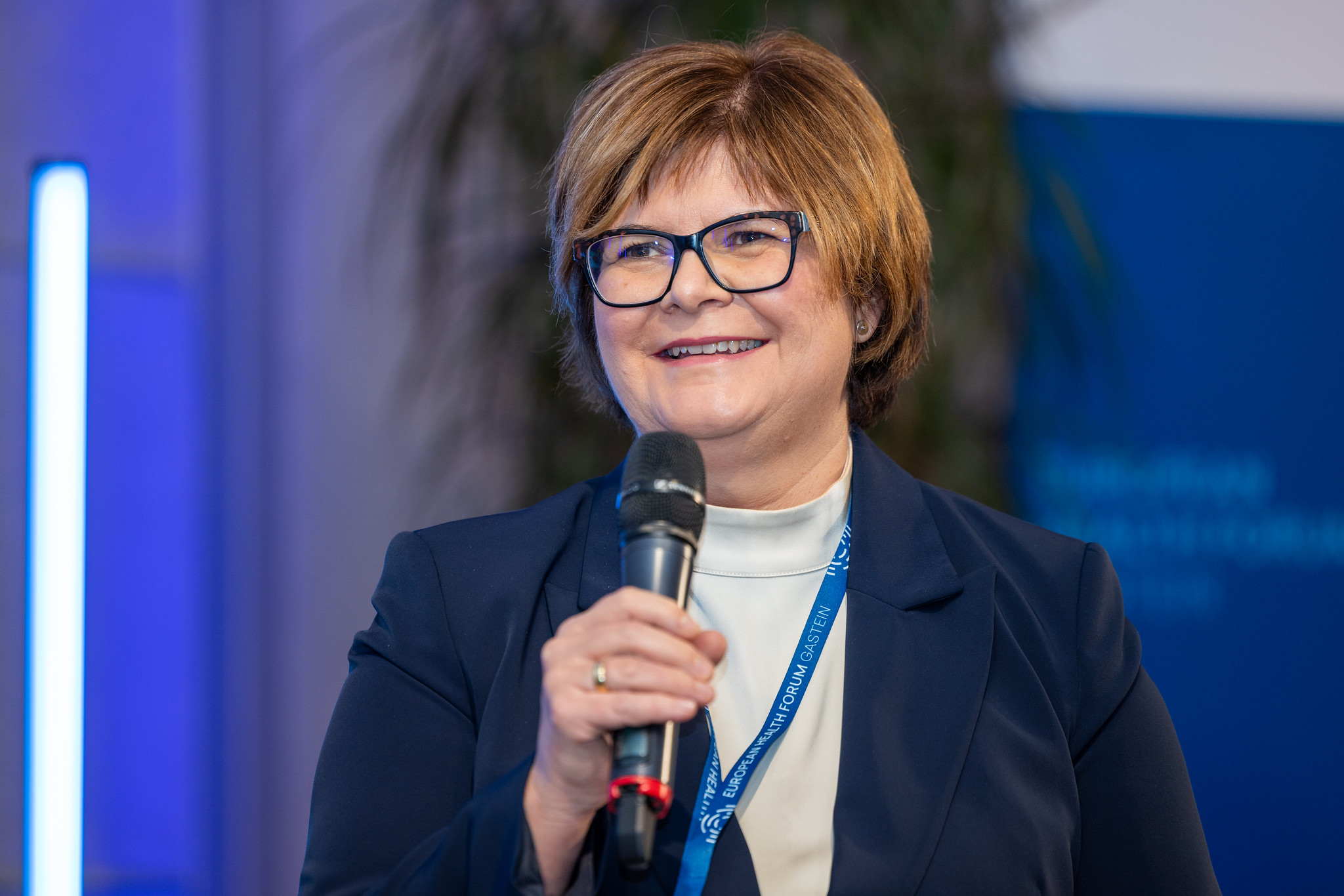 54826117697 397aca376c k